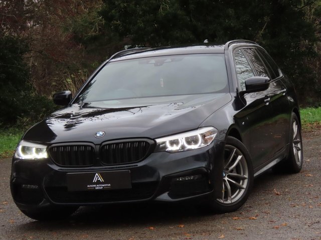 2019 BMW 5 SERIES - Photo 2