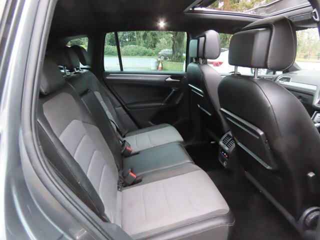 2017 VOLKSWAGEN TIGUAN - Photo 10