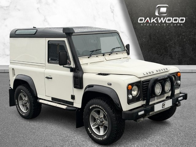 View our Land Rover Defender 90 2.5 TD5 Hard Top Ltd Edition SV (282 g/km, 120 bhp)