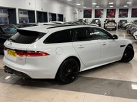 USED 2020 70 JAGUAR XF 2.0d Chequered Flag Sportbrake 5dr Diesel Auto Euro 6 (s/s) (180 ps) FULL & COMPLETE SERVICE HISTORY + PANORAMIC ROOF + FUJI WHITE!