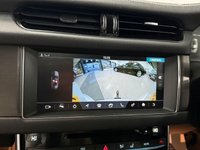 USED 2020 70 JAGUAR XF 2.0d Chequered Flag Sportbrake 5dr Diesel Auto Euro 6 (s/s) (180 ps) FULL & COMPLETE SERVICE HISTORY + PANORAMIC ROOF + FUJI WHITE!