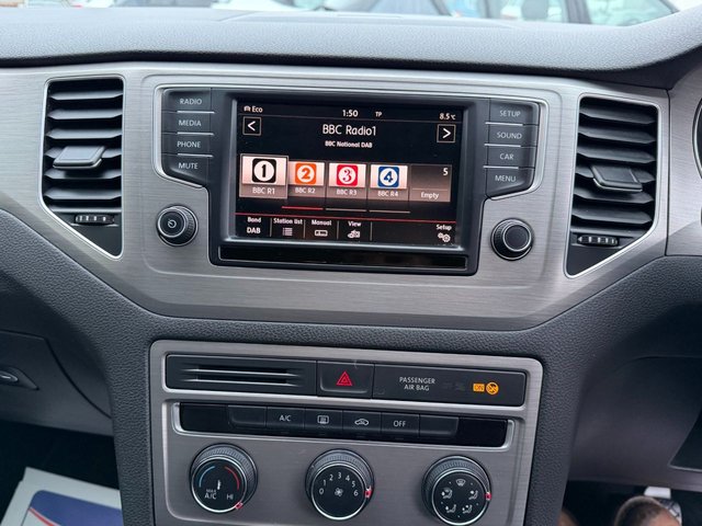 2016 Volkswagen Golf SV 1.6L Se 5dr - Photo 11