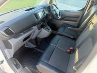 USED 2021 21 TOYOTA PROACE 50kWh Icon Medium Panel Van 6dr Electric Auto MWB (7kW OBC) (136 ps) TOYOTA HISTIORY AND WARRANTY-NO VAT