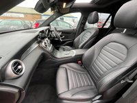 USED 2020 70 MERCEDES-BENZ GLC 2.0 GLC300d AMG Line (Premium Plus) G-Tronic+ 4MATIC Euro 6 (s/s) 5dr 1 Owner/Pan Roof/Full History