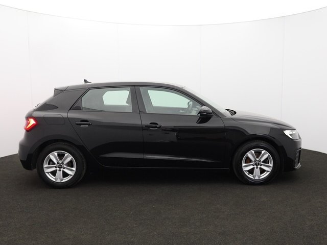 2022 Audi A1 1L Technik 5dr - Photo 11