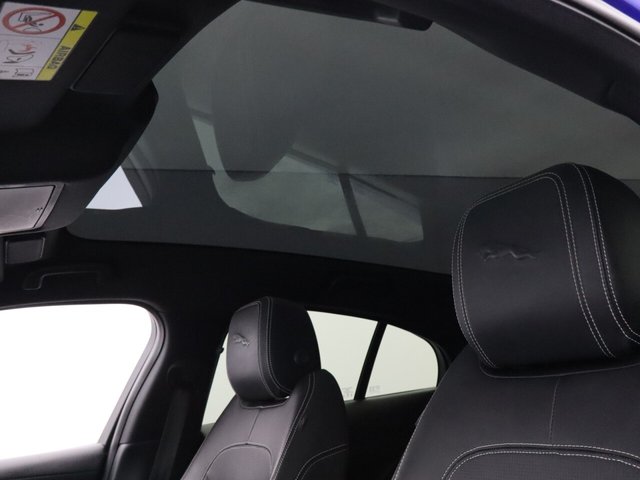 2022 Jaguar I-Pace - Photo 12