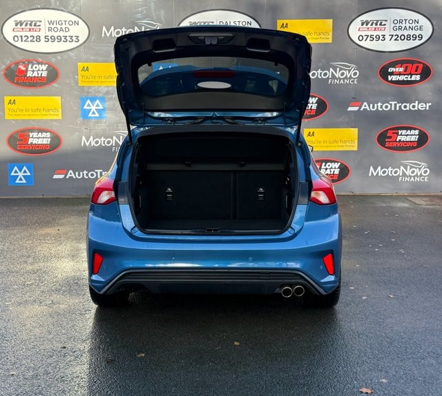 2019 Ford Focus 2L St 5dr - Photo 8