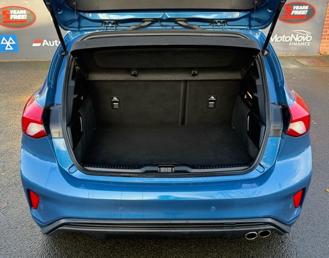 2019 Ford Focus 2L St 5dr - Photo 9