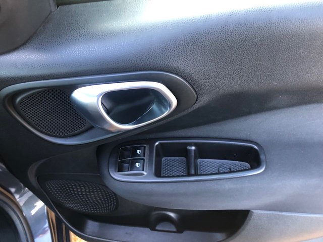 2018 FIAT 500L 2018 1.4 Pop Star MPV 5dr Petrol Manual Euro 6 (95 bhp) - Photo 11