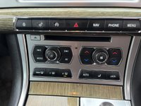 USED 2015 15 JAGUAR XF 2.2d Premium Luxury Sportbrake 5dr Diesel Auto Euro 5 (s/s) (200 ps) 