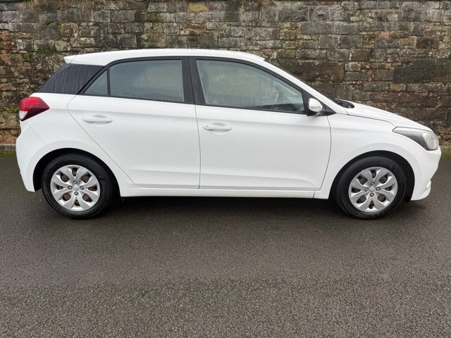 2017 Hyundai I20 1.2L S 5dr - Photo 4