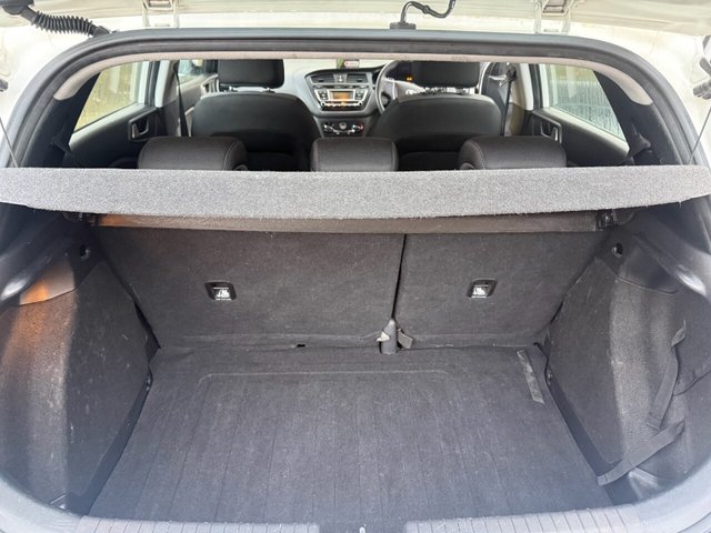 2017 Hyundai I20 1.2L S 5dr - Photo 9