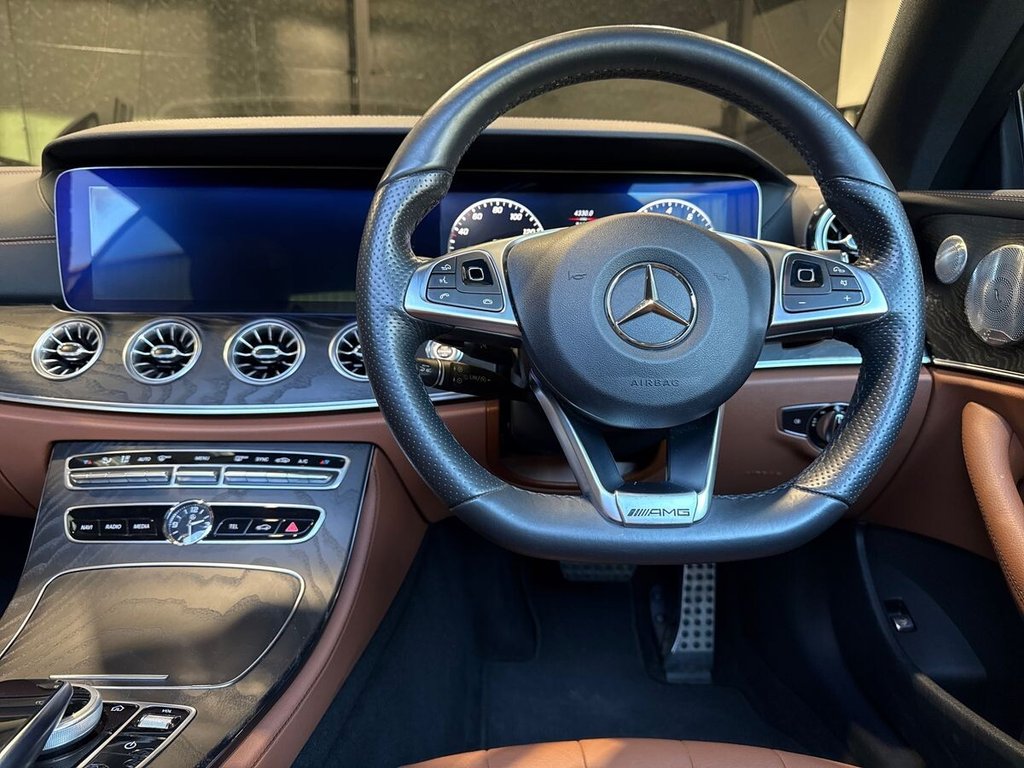 USED 2017 17 MERCEDES-BENZ E-CLASS 3.0 E400 V6 AMG Line (Premium Plus) Coupe 2dr Petrol G-Tronic+ 4MATIC Euro 6 (s/s) (333 ps) SOFT CLOSE|PAN ROOF|BLIND SPOT