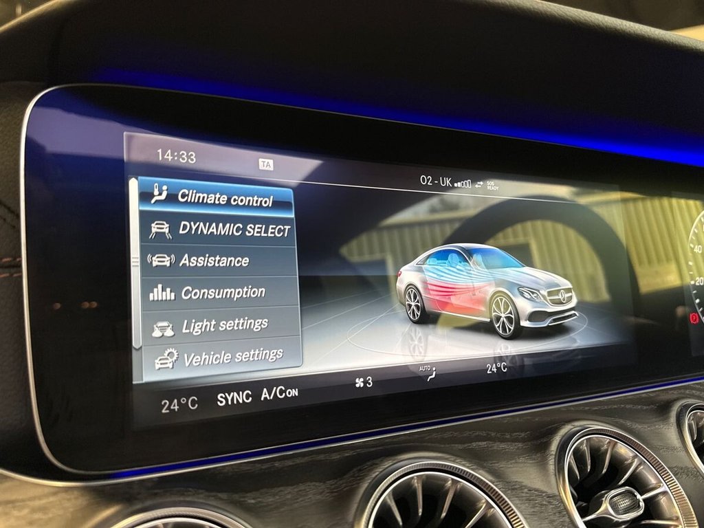 USED 2017 17 MERCEDES-BENZ E-CLASS 3.0 E400 V6 AMG Line (Premium Plus) Coupe 2dr Petrol G-Tronic+ 4MATIC Euro 6 (s/s) (333 ps) SOFT CLOSE|PAN ROOF|BLIND SPOT