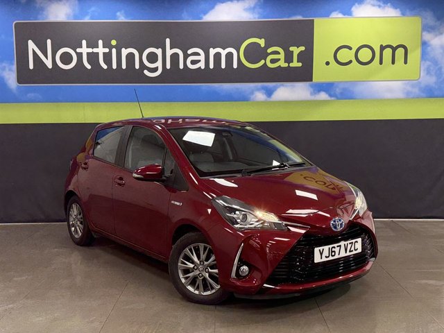2017 Toyota Yaris 1.5L Icon Tech 5dr - Photo 2
