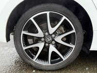 USED 2022 22 TOYOTA YARIS 1.5 VVT-h Dynamic Hatchback 5dr Petrol Hybrid E-CVT Euro 6 (s/s) (116 ps) 