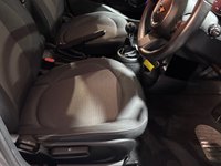 USED 2021 71 MINI HATCH 1.5 Cooper Classic Hatchback 5dr Petrol Manual Euro 6 (s/s) (136 ps) Nav Pack. Comfort Pack. Alloys