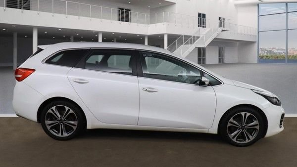2018 KIA CEED - Photo 8