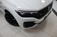 USED 2020 70 VOLKSWAGEN TOUAREG 3.0 TDI V6 Black Edition SUV 5dr Diesel Tiptronic 4Motion Euro 6 (s/s) (286 ps) 1FORMER+360+PANO+21+V/CPIT+AIR