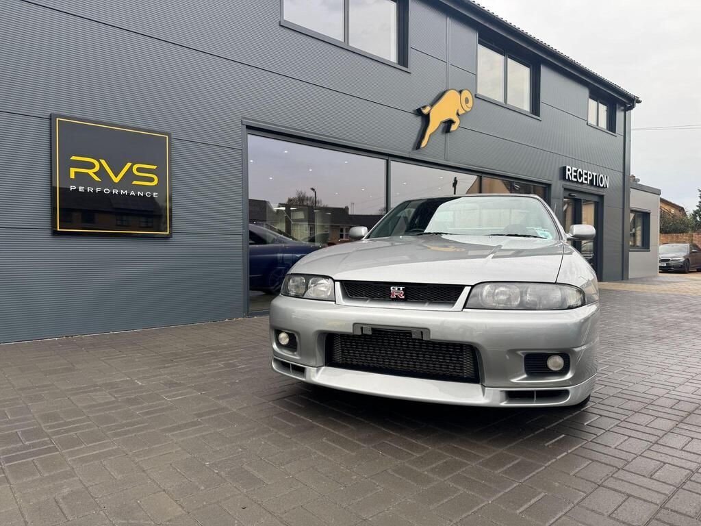 USED 2000 P NISSAN SKYLINE GT-R V SPEC 2.6L Saloon