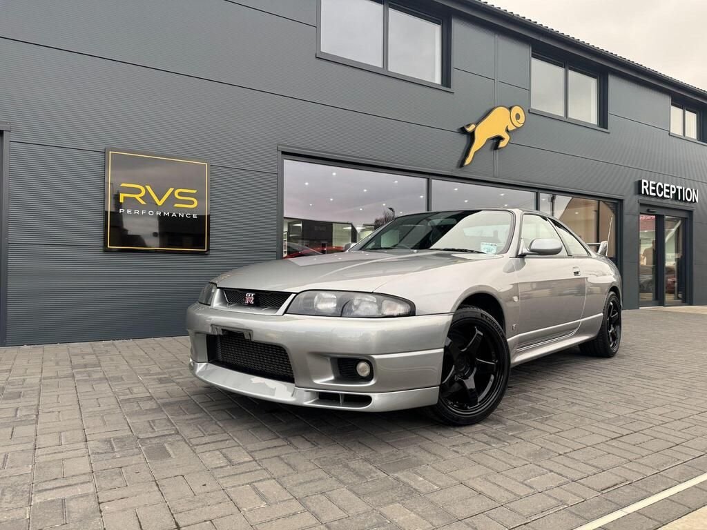 USED 2000 P NISSAN SKYLINE GT-R V SPEC 2.6L Saloon