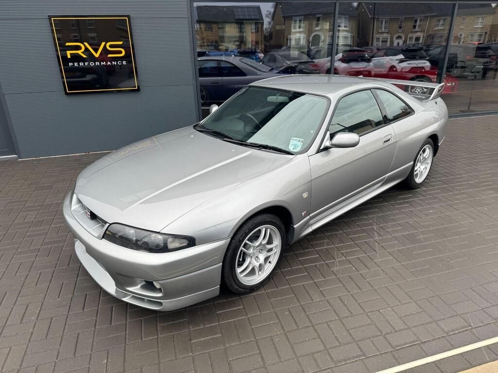 USED 2000 P NISSAN SKYLINE GT-R V SPEC 2.6L Saloon