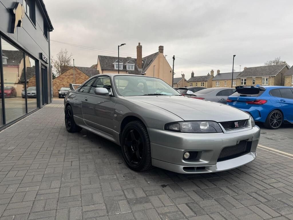 USED 2000 P NISSAN SKYLINE GT-R V SPEC 2.6L Saloon