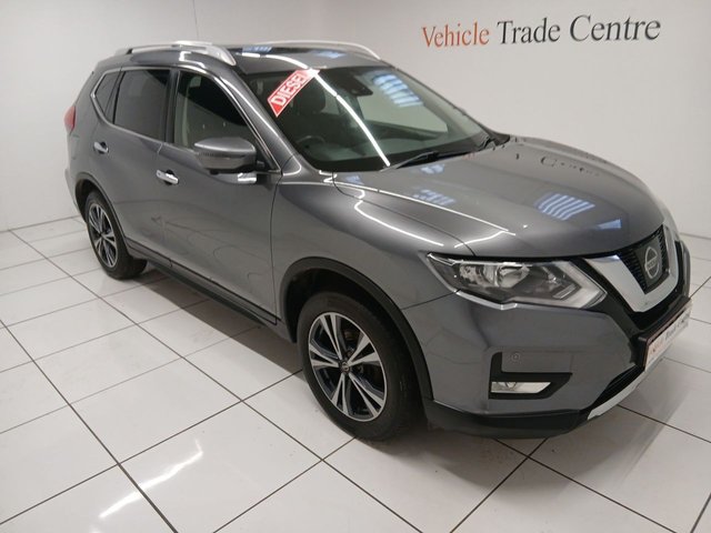 2017 NISSAN X-TRAIL