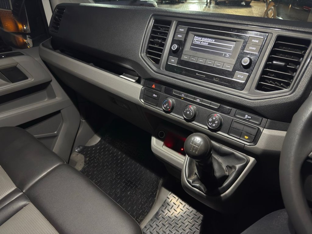 USED 2021 21 VOLKSWAGEN CRAFTER 2.0 TDI CR35 Startline Dropside 2dr Diesel Manual FWD LWB Euro 6 (s/s) (ETG) (140 ps) 