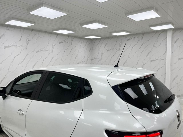 2018 Renault Clio 1.5L Gt Line 5dr - Photo 12