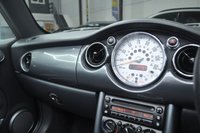 USED 2006 S MINI CONVERTIBLE 1.6 Cooper Convertible 2dr Petrol Manual Euro 3 (115 ps) Electric Roof, Parking Sensors, Air Conditioning