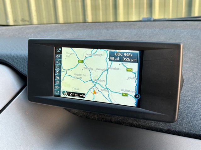 2017 BMW I3 - Photo 5