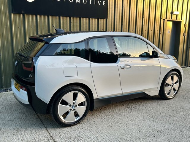 2017 BMW I3 - Photo 11