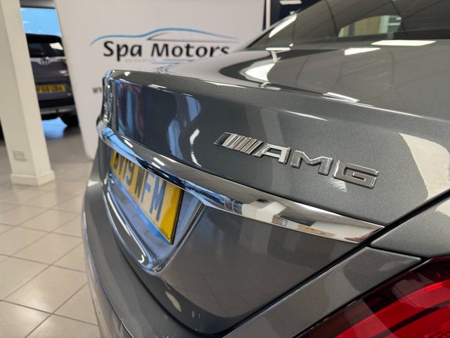 2019 Mercedes-Benz C-Class 2L Amg Line 4dr - Photo 12