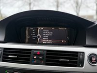 USED 2010 60 BMW 3 SERIES 2.0 320i SE Coupe 2dr Petrol Steptronic Euro 5 (170 ps) PARKING SENSORS HEATED LEATHER