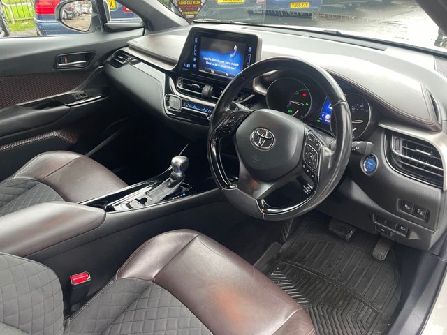 2016 TOYOTA C-HR - Photo 9