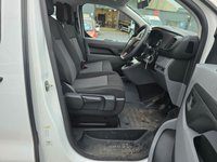 USED 2020 70 VAUXHALL VIVARO LIFE White Euro 6 9-seater with 56,143 miles, 6-Speed Manual, Bluetooth, Cruise Control and more. **NO VAT.** This 2020 Vauxhall Vivaro Life Edition L presents a superb opportunity with its remarkably low mileage for its age, having covered just 56,143 miles. This Euro 6 compliant 1.5 litre diesel model offers generous seating for nine passengers, making it ideal for larger families or group transport. It comes with a comprehensive full service history, ensuring its upkeep has been meticulously managed. For your peace of mind, a 3 month warranty is included, and the vehicle will be supplied with a fresh