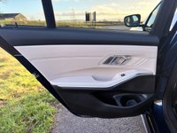 USED 2021 71 BMW 3 SERIES 2.0 330e 12kWh M Sport Pro Edition Touring 5dr Petrol Plug-in Hybrid Auto xDrive Euro 6 (s/s) (292 ps) SUPERB X DRIVE BMW TOURING 330 E , WITH FULL DEALER HISTORY 1 OWNER