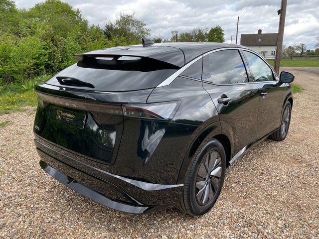 View our NISSAN ARIYA