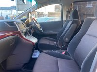 USED 2011 TOYOTA VELLFIRE 3.5 Automatic MPV Petrol White 5dr GENUINE LOW MILEAGE/ MPV