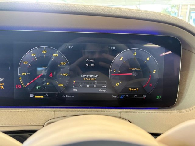 2018 MERCEDES-BENZ S-CLASS 2018 2.9 S350Ld AMG Line Saloon 4dr Diesel G-Tronic+ Euro 6 (s/s) (286 ps) - Photo 9