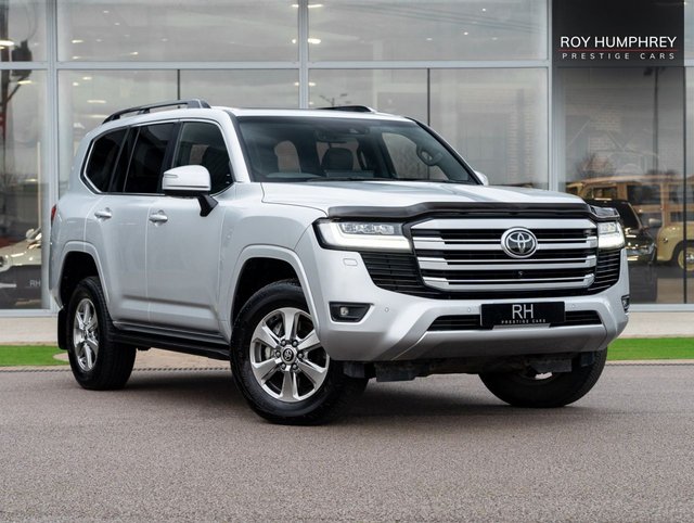 View our TOYOTA LAND CRUISER