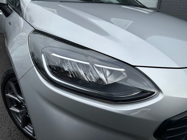 2022 FORD FIESTA - Photo 3