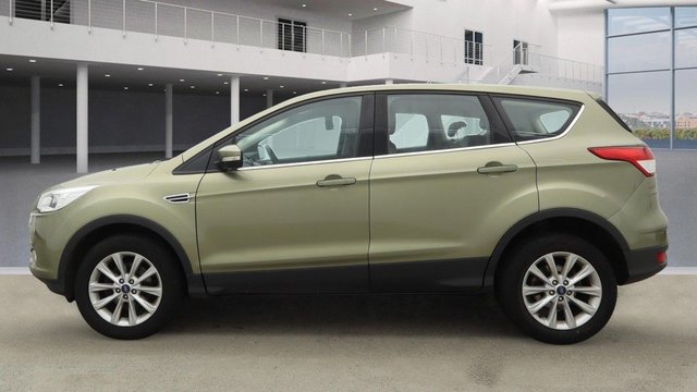 2014 FORD KUGA 1.5T EcoBoost Titanium SUV 5dr Petrol Manual 2WD Euro 6 (s/s) (150 ps) - Photo 6