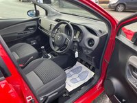 USED 2018 67 TOYOTA YARIS 1.5 VVT-i Icon Hatchback 5dr Petrol Manual Euro 6 (111 ps) 1 OWNER+FULL SERVICE HISTORY