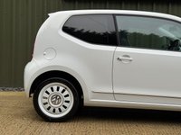 USED 2013 13 VOLKSWAGEN UP! 1.0 up! White Hatchback 3dr Petrol Manual Euro 5 (75 ps) 