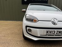USED 2013 13 VOLKSWAGEN UP! 1.0 up! White Hatchback 3dr Petrol Manual Euro 5 (75 ps) 