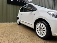USED 2013 13 VOLKSWAGEN UP! 1.0 up! White Hatchback 3dr Petrol Manual Euro 5 (75 ps) 