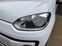 USED 2013 13 VOLKSWAGEN UP! 1.0 up! White Hatchback 3dr Petrol Manual Euro 5 (75 ps) 