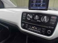 USED 2013 13 VOLKSWAGEN UP! 1.0 up! White Hatchback 3dr Petrol Manual Euro 5 (75 ps) 